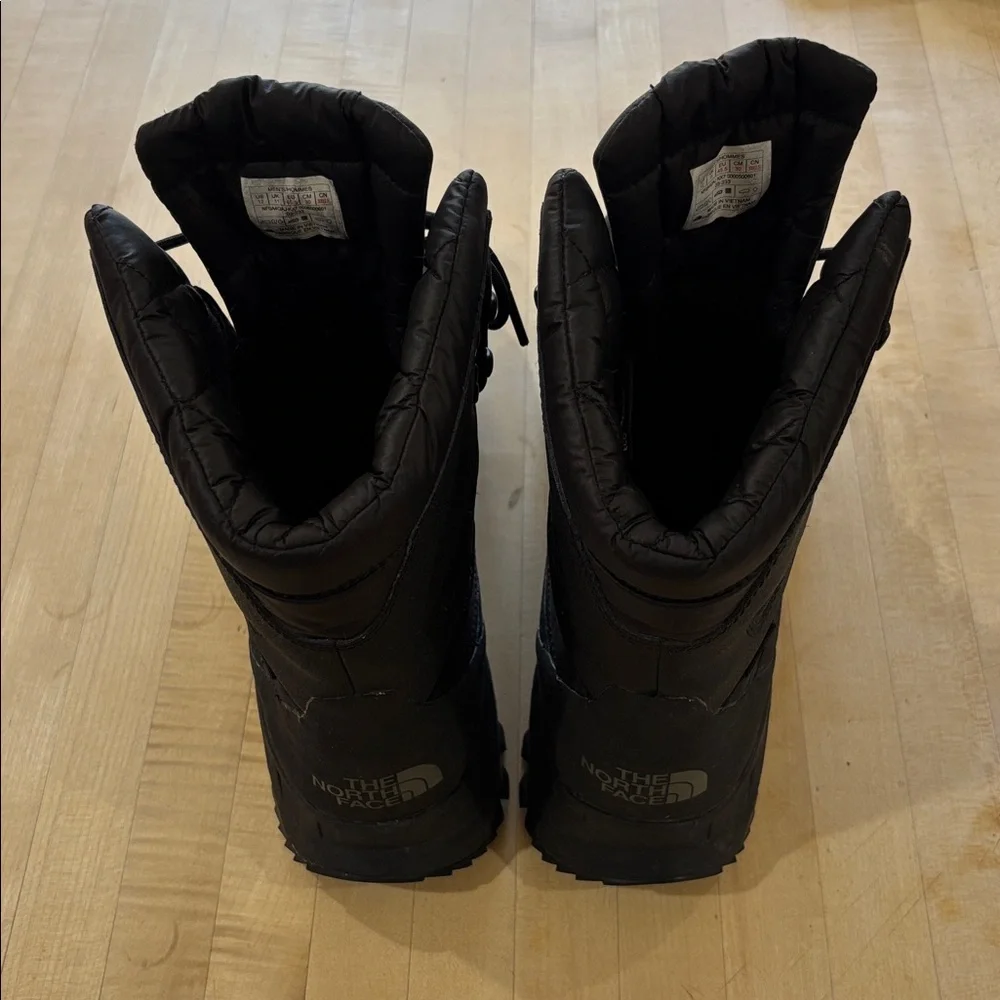 The North Face‎ Men’s Size 12 ThermoBall Lifty II Boot Snow Waterproof Black